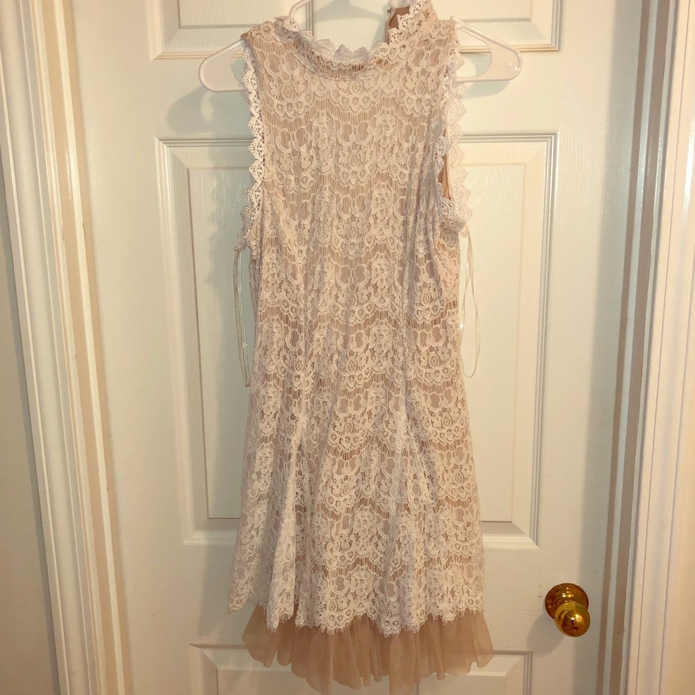 White lace dress